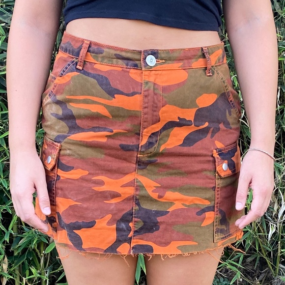 Urban Outfitters Dresses & Skirts - BDG Urban Outfitters camo skirt M
